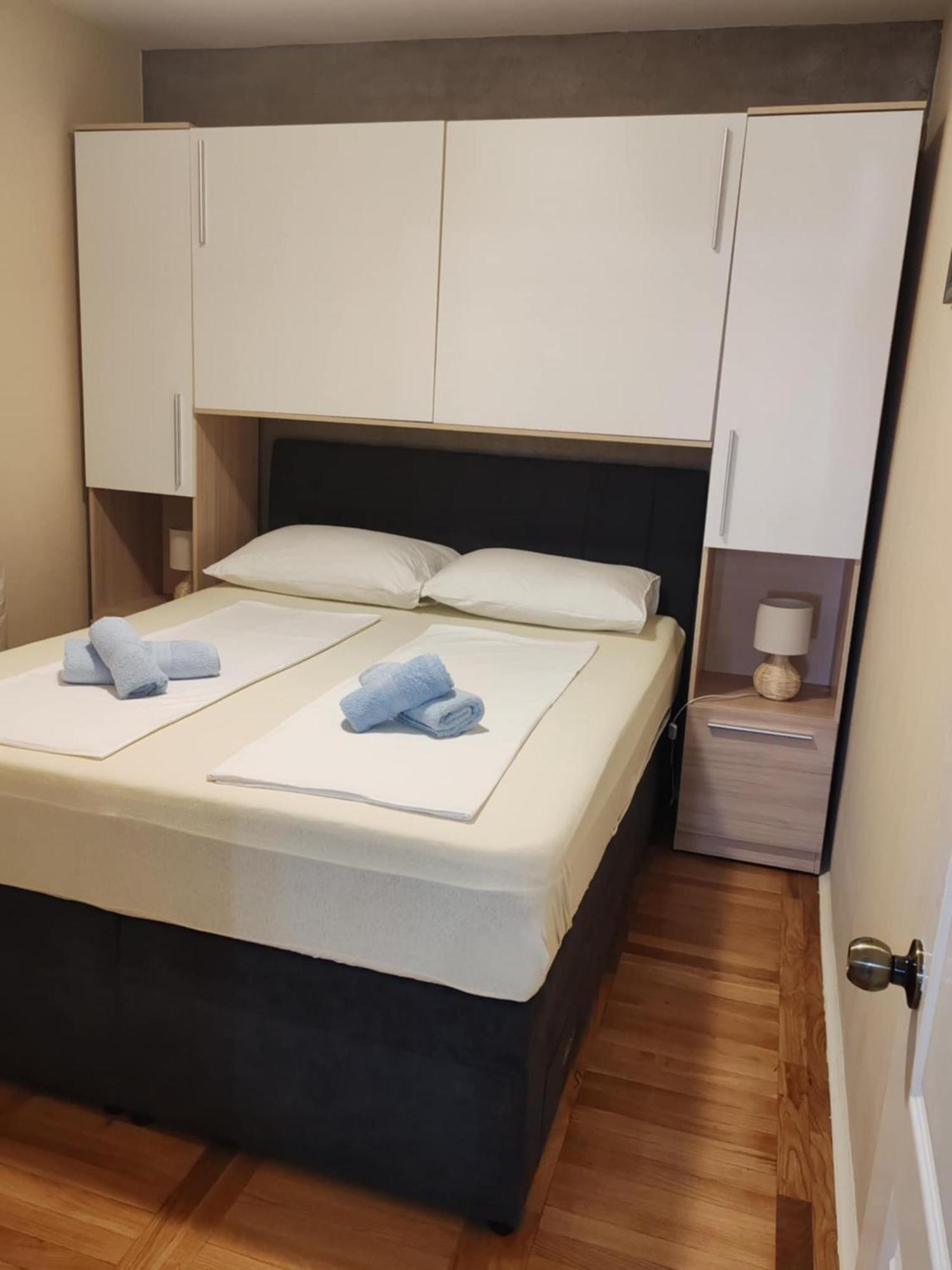 Apartments Bosana XIV Biograd Na Moru Exterior photo